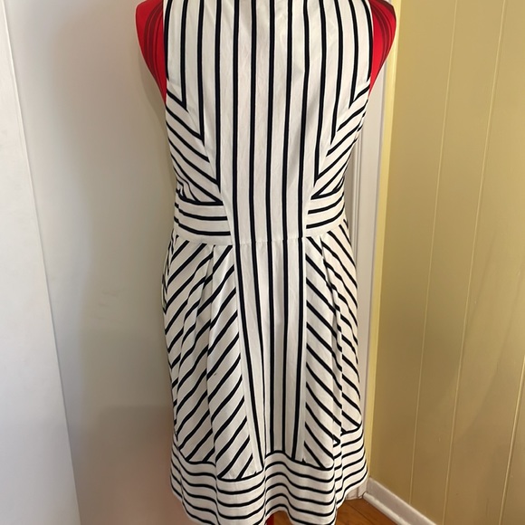 ANTHRO:MAEVE DRESS 14 - Picture 7 of 13